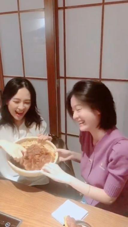 吃瓜姐妹博主视频下载,轻松获取热门内容