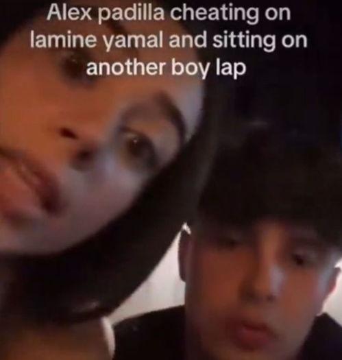 吃瓜视频头像图片男,揭秘吃瓜视频帅气男生头像背后的故事