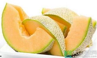 东北大汉吃哈密瓜视频,滋味与风土人情碰撞  第3张