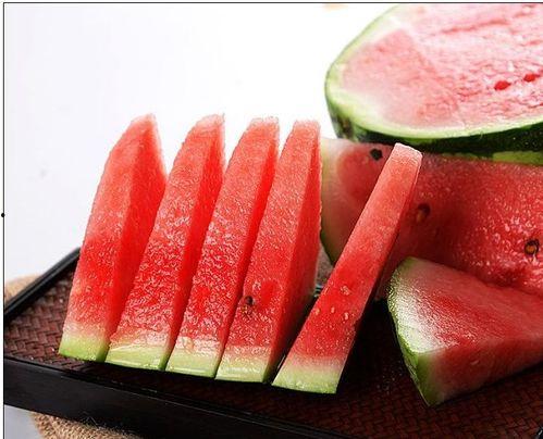 美国中国人吃瓜视频大全,趣味横生的日常生活剪影