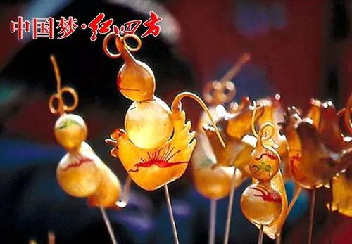 小糖人可以吃丑瓜吗视频,小糖人挑战丑瓜美味大揭秘